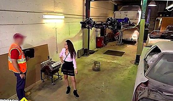 Tia Cyrus – Too Small To Take It All, порно видео