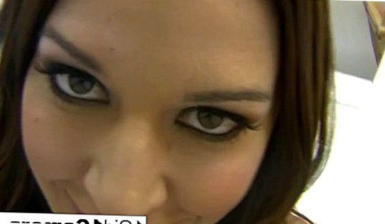 Распутная красотка вошла в кабинет своего боса и соблазнила его на секс, порно видео